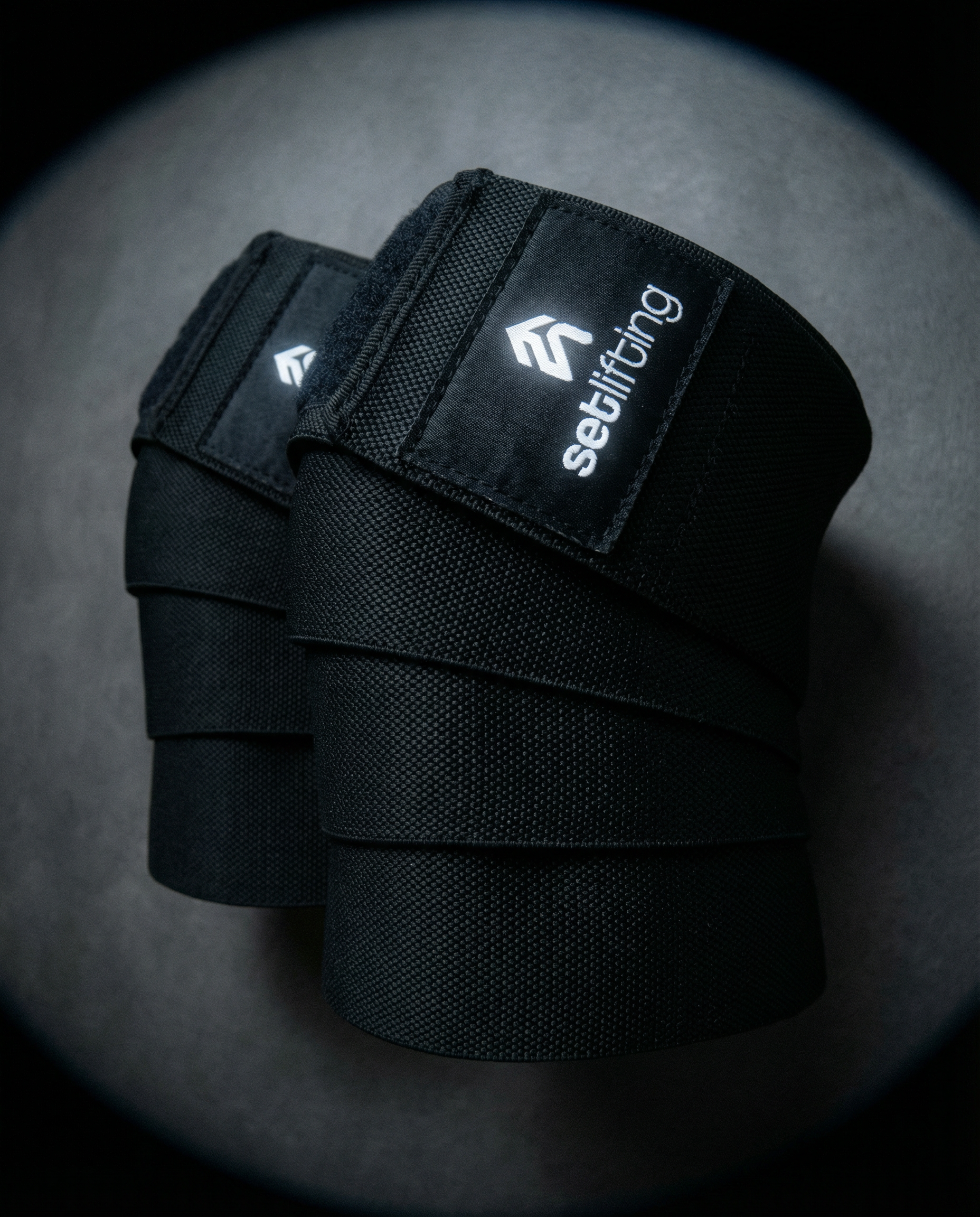 HOW TO USE KNEE WRAPS THE PROPER WAY