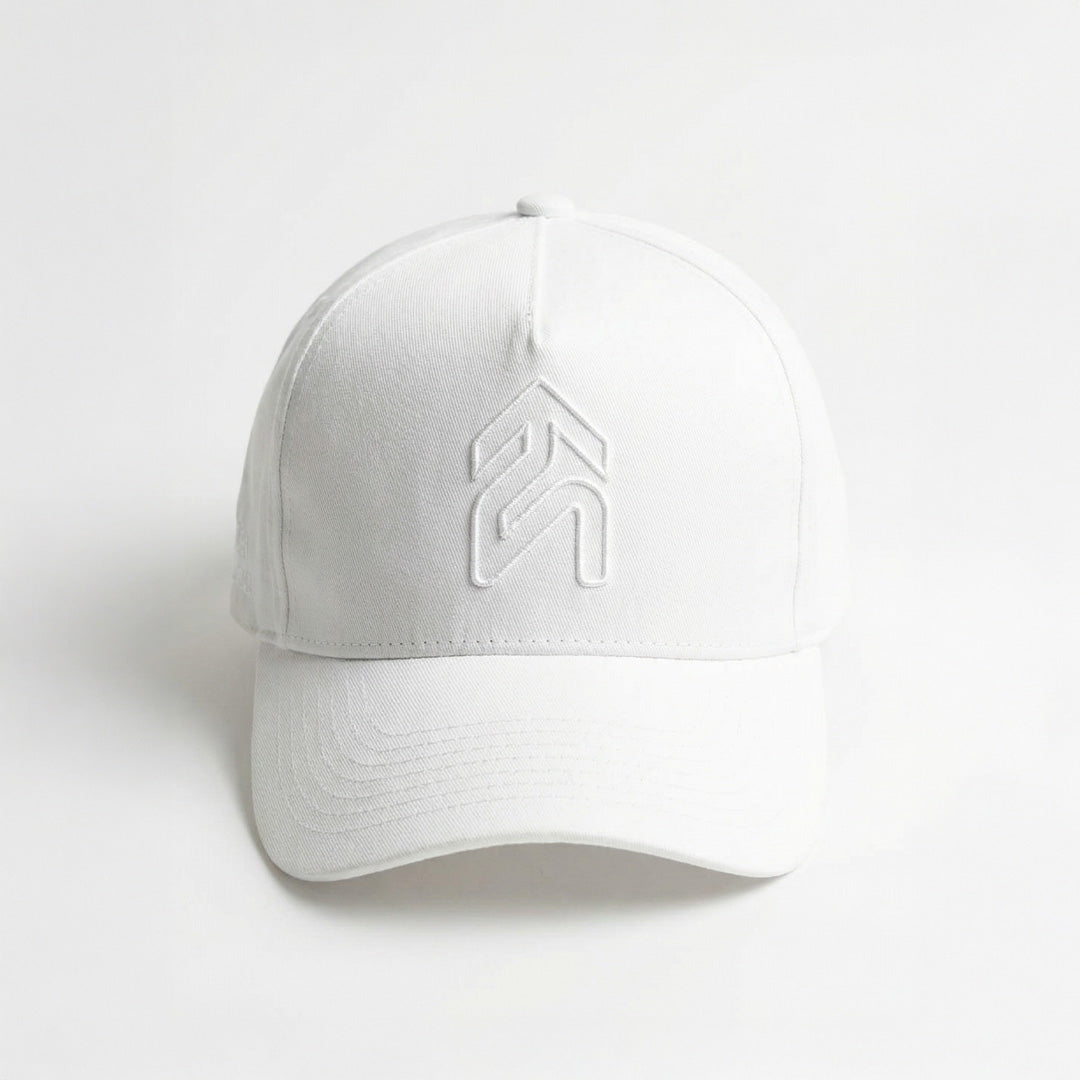 Set Lifting All White Hat