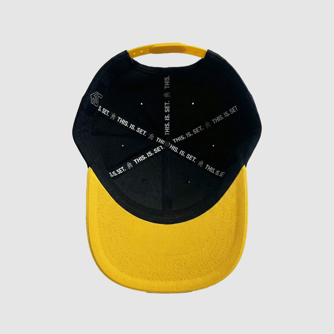 Set Lifting Black & Yellow Hat