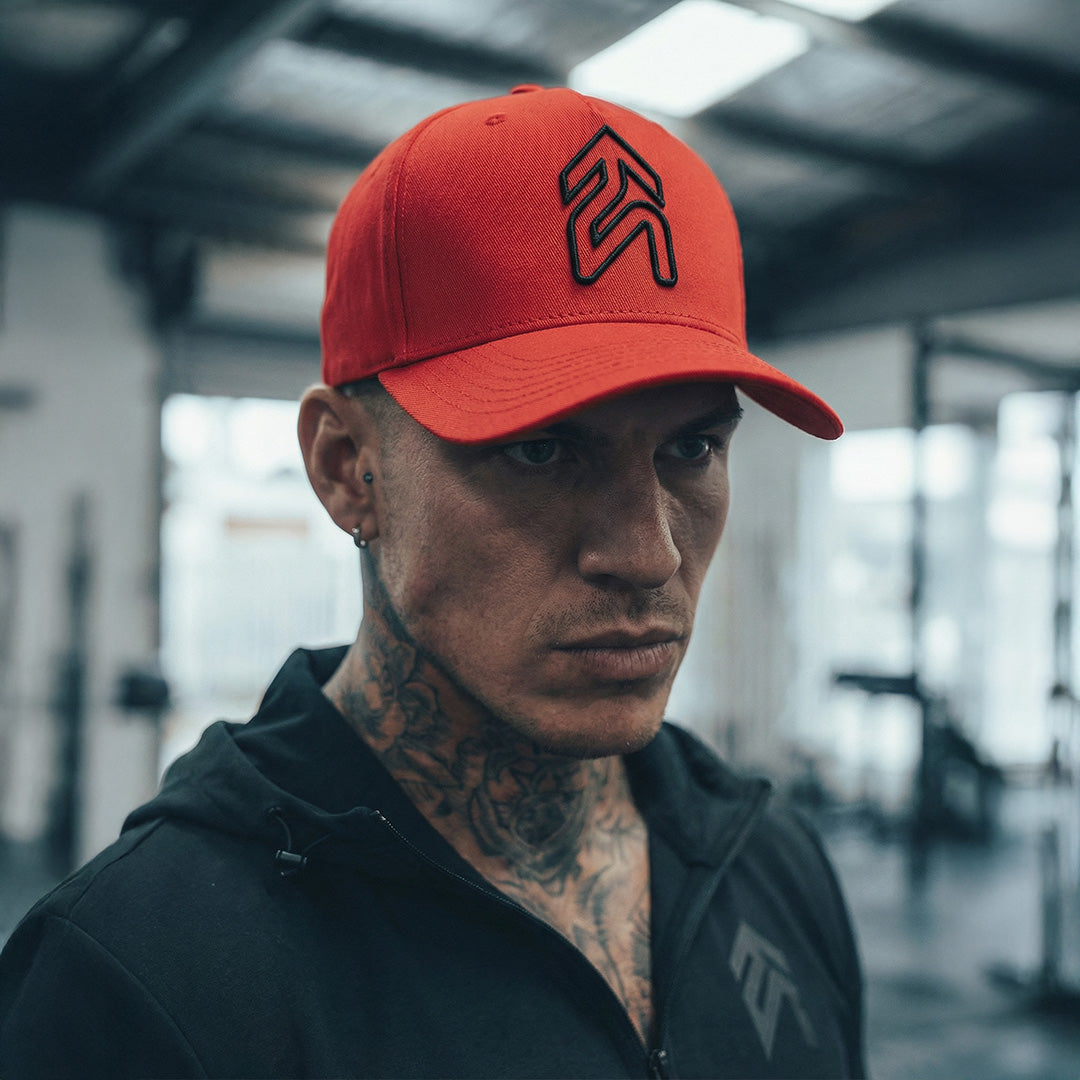 Set Lifting Red & Black Hat